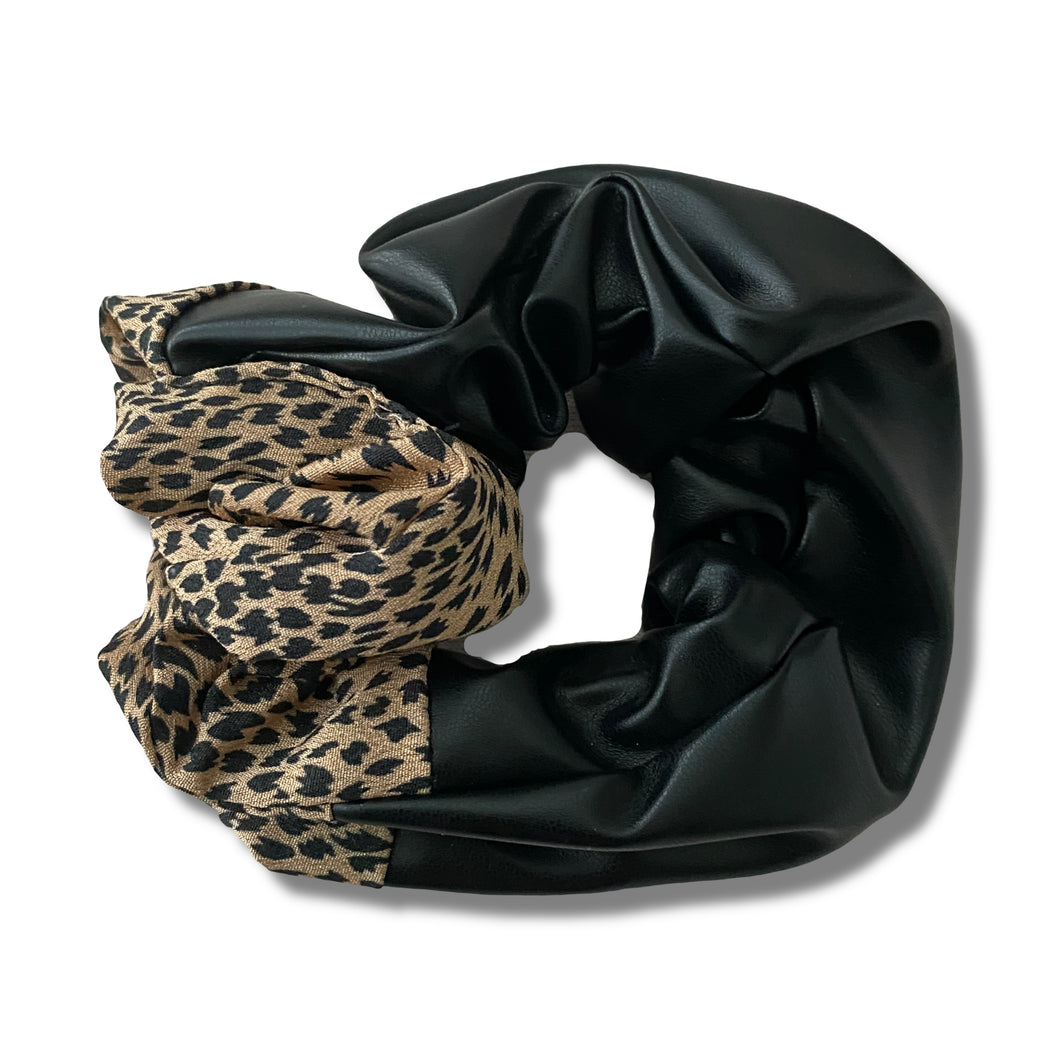 Jet Hair Scrunchie
