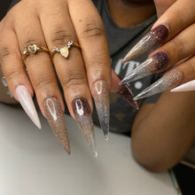 Load image into Gallery viewer, Diamonds Dancing
