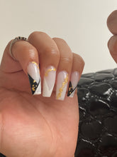 Load image into Gallery viewer, Reverse White French
