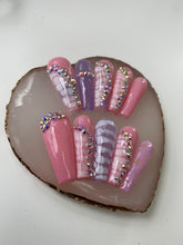 Load image into Gallery viewer, Pink Croc
